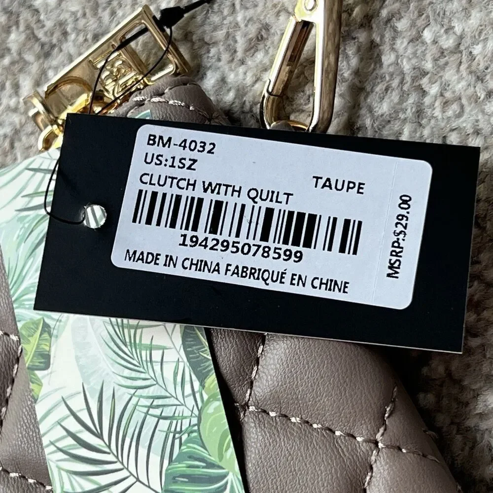 NWT Badgley Mischka Wristlet Quilted Vegan Leather Taupe Gold Zipper‎ Logo